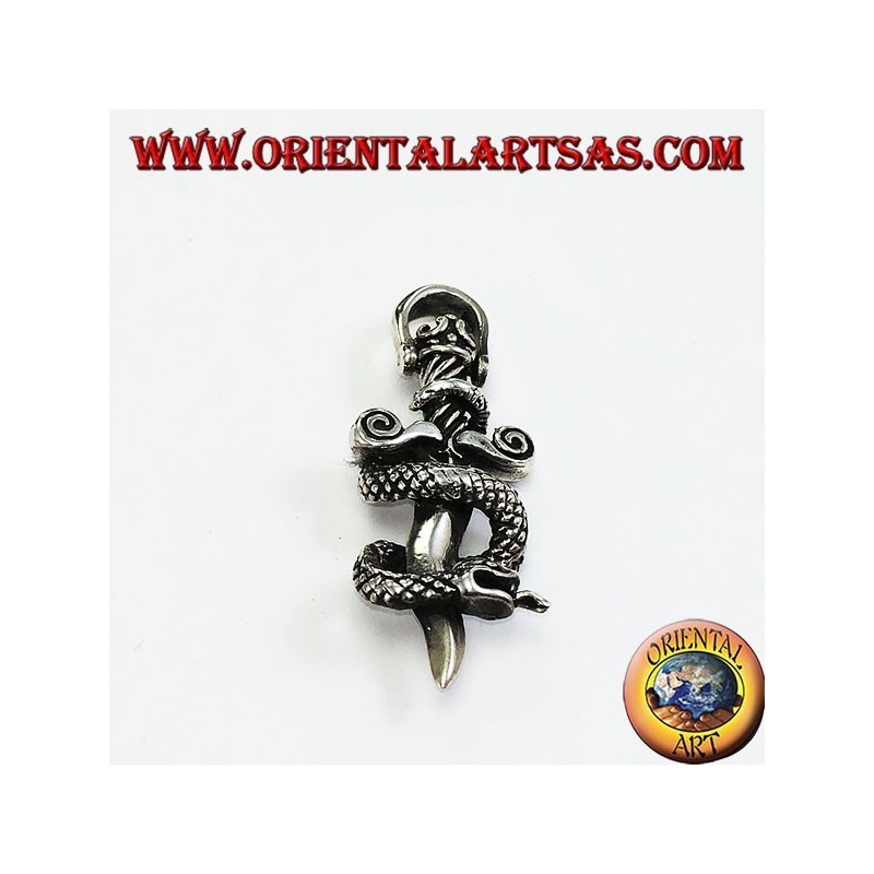 Colgante en daga de plata con cobra