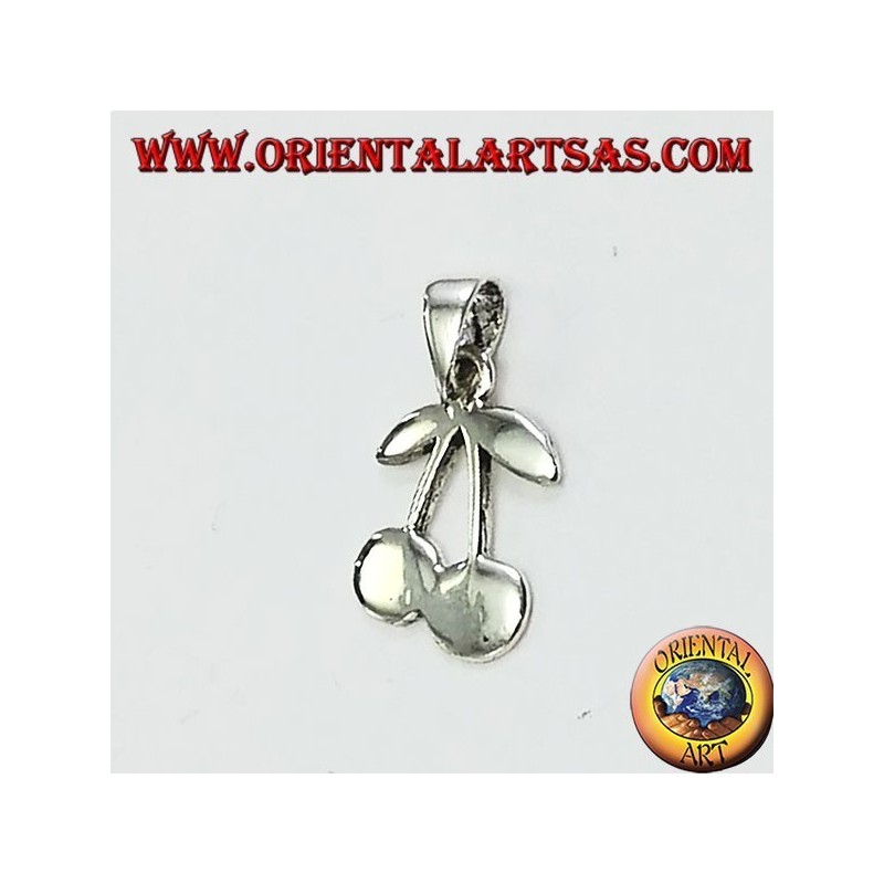 Pendentif en argent d'une paire de cerises