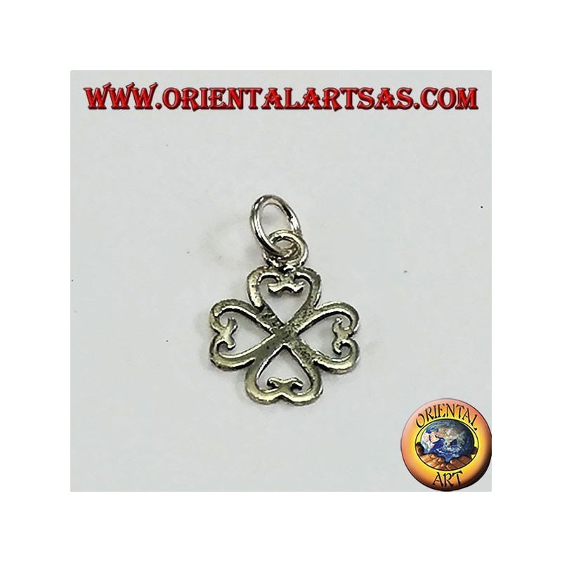 Pendentif en argent, trèfle à quatre feuilles de quatre coeurs