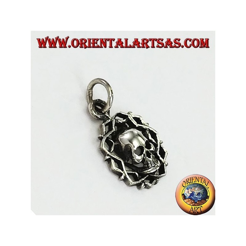 Pendant in silver, skull of darkness