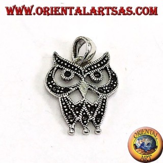 Pendentif en argent avec hibou pointillé
