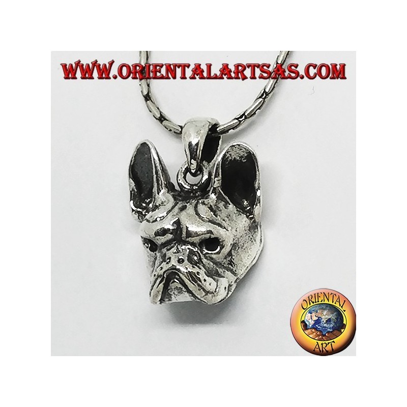 Pendentif en argent, tête de bouledogue