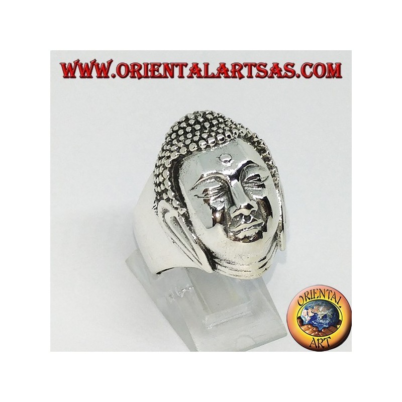 Silver ring head of the great Buddha