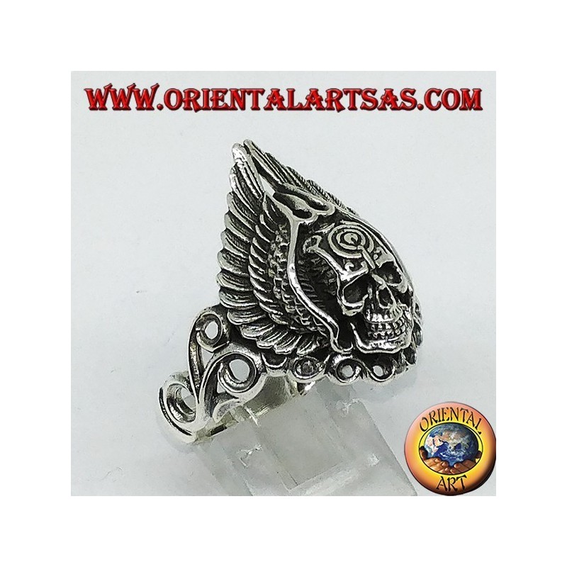 Anillo de plata, calavera con alas