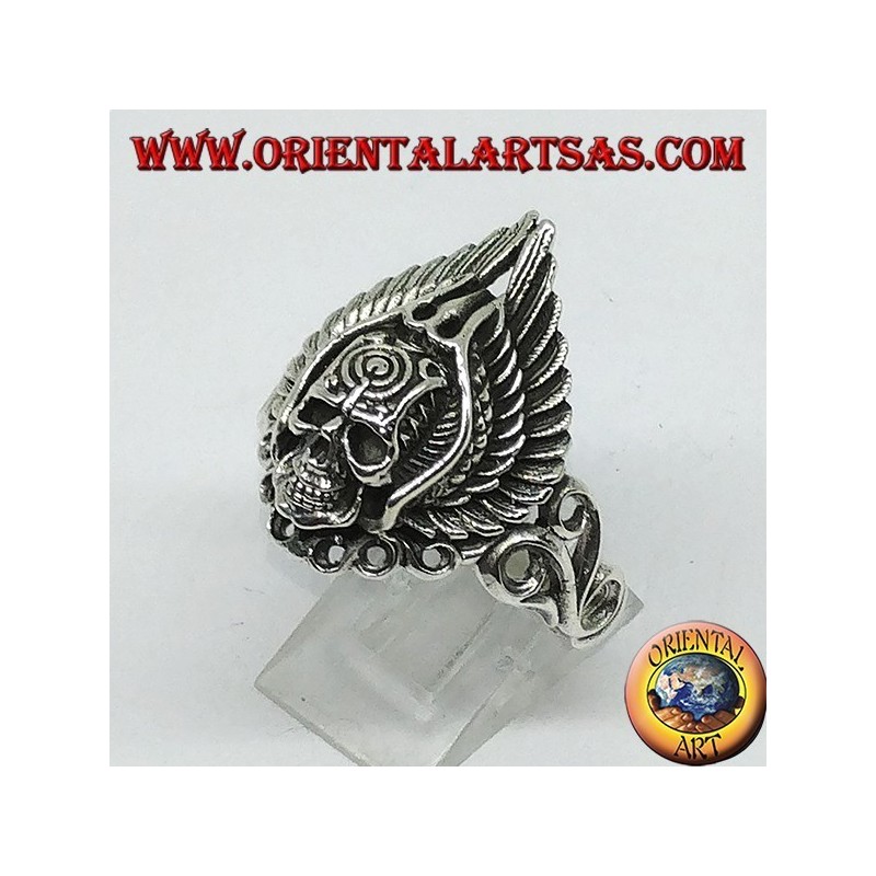 Anillo de plata, calavera con alas
