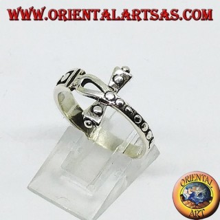Silberring mit Ankh von besetztem Kreuz