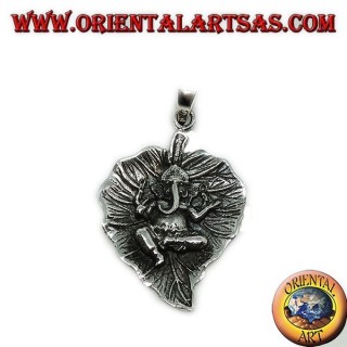 Colgante de plata, Ganesha en la hoja.