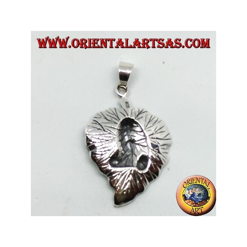 Colgante de plata, Ganesha en la hoja.