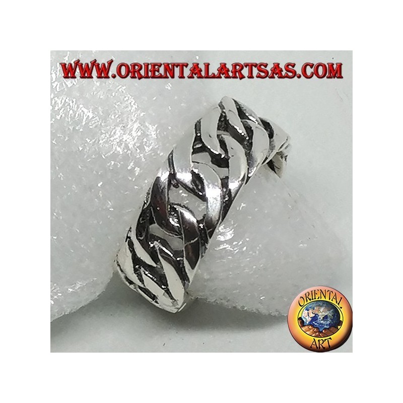 Silver ring, rigid chain