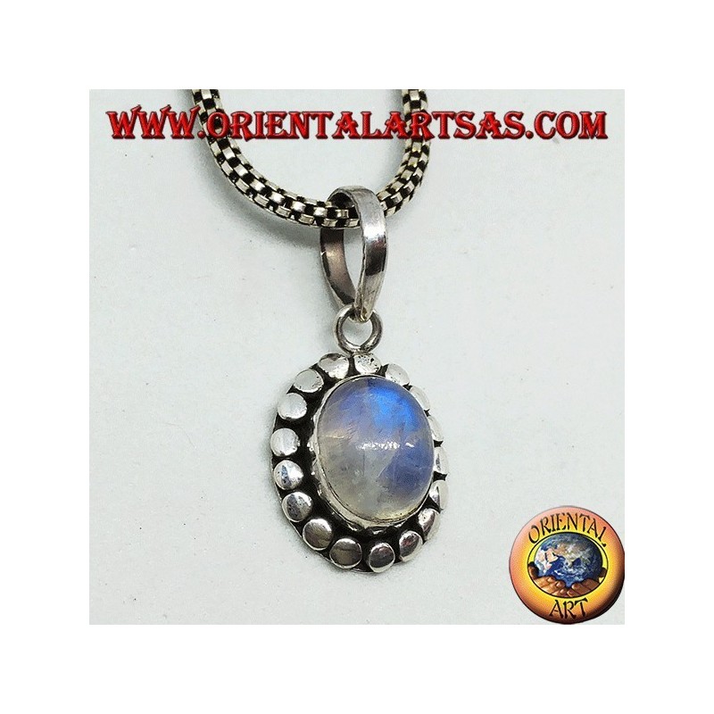 Ciondolo in argento con labradorite bianca con fluorescenza blu