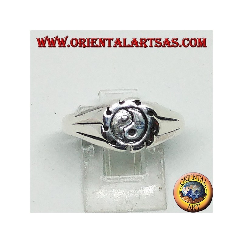 Bague en argent Tao yin-yang, Le Taijitu