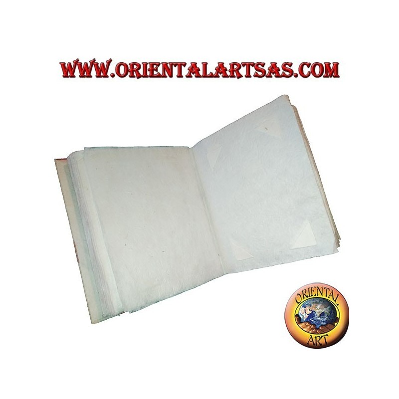 Photo album in rice paper with bas-relief of petals, 20 cm