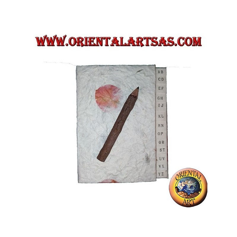 Annuaire téléphonique en papier de riz et pétales avec un crayon dans le coffre, 14 cm