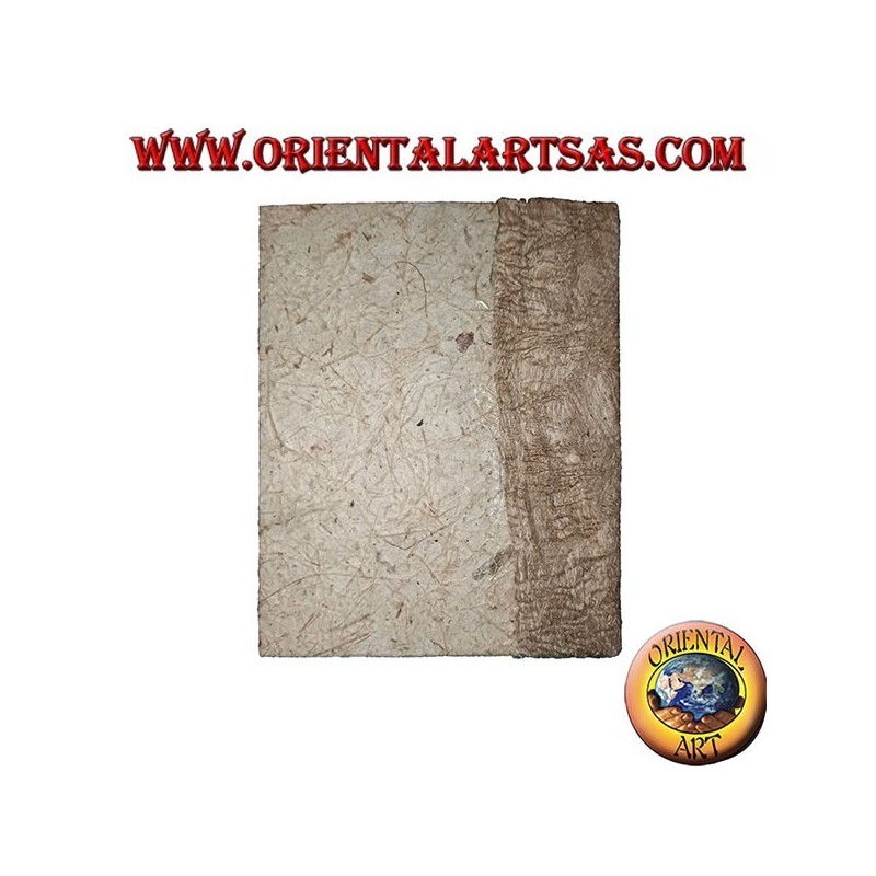 Annuaire téléphonique en écorce d'arbre avec un crayon dans le tronc, 14 cm