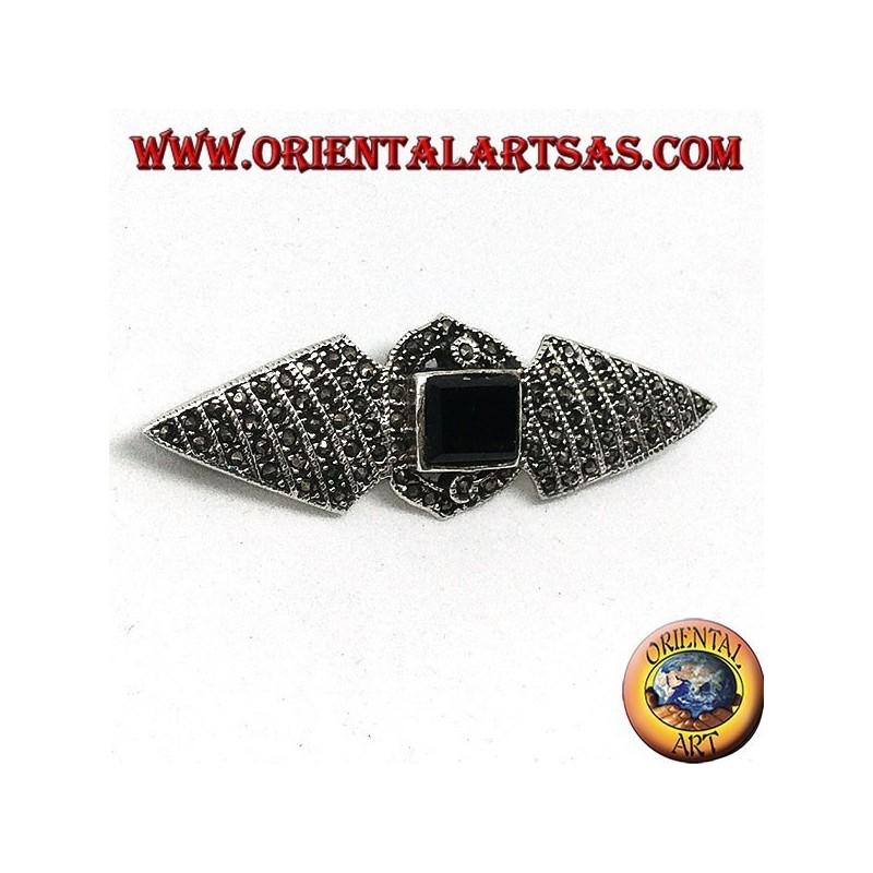 Silver brooch with marcasites and rectangular onyx