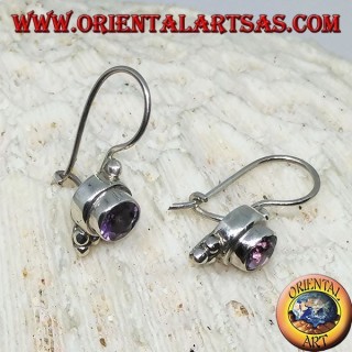 Boucles d'oreilles en argent avec améthyste ronde avec trio de boules en argent