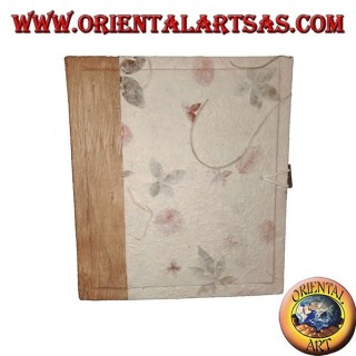 Photo album in rice paper and flower petals with closure, 27 cm