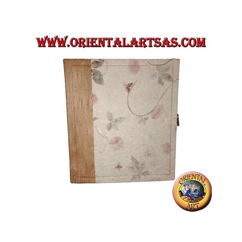 Photo album in rice paper and flower petals with closure, 27 cm