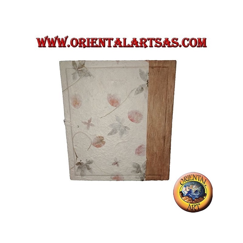 Photo album in rice paper and flower petals with closure, 27 cm