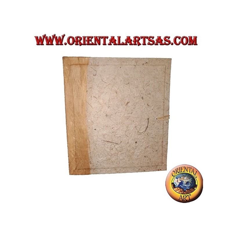 Photo album in tree bark with closure, 27 cm