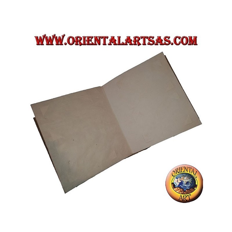 Photo album in tree bark with closure, 27 cm