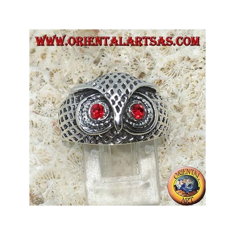 Silver ring owl head with red eyes
