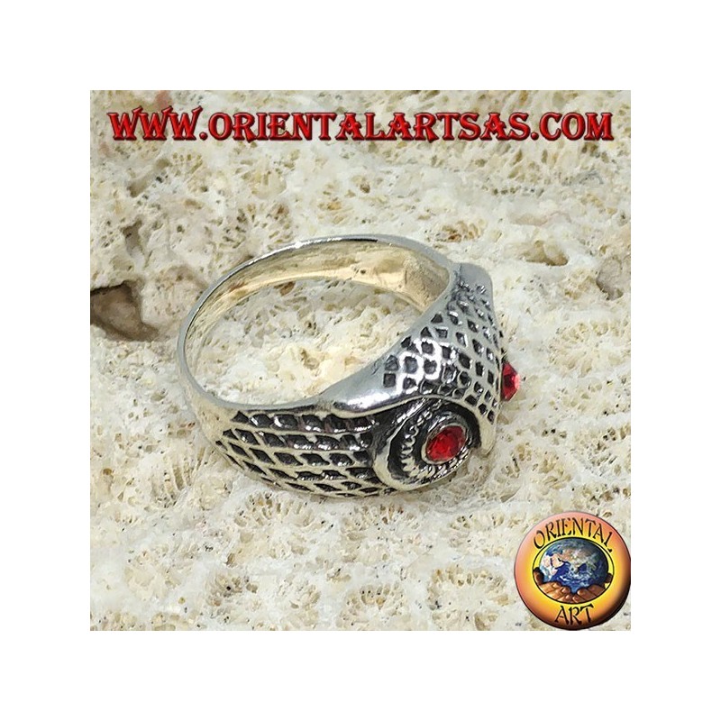Bague en argent tête de hibou aux yeux rouges