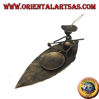 Bougeoir en fer forgé, machine à transporter les fourmis sur la feuille