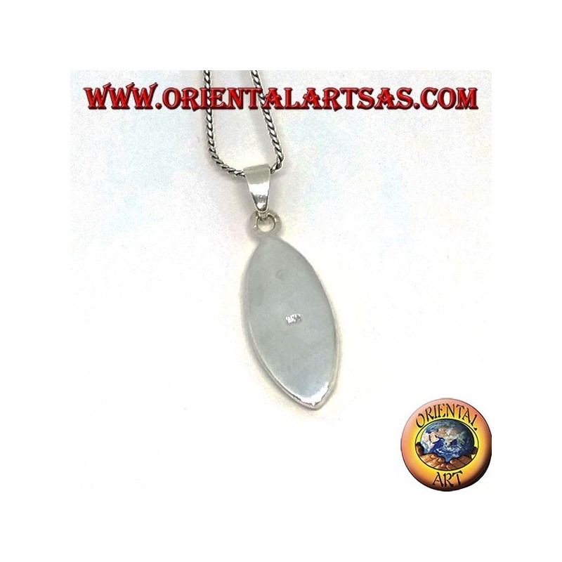 Pendentif ovale en argent avec trois pierres de nacre tricolores
