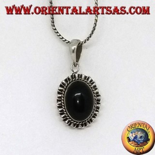 Ciondolo in argento con onice ovale e bordo ondulato
