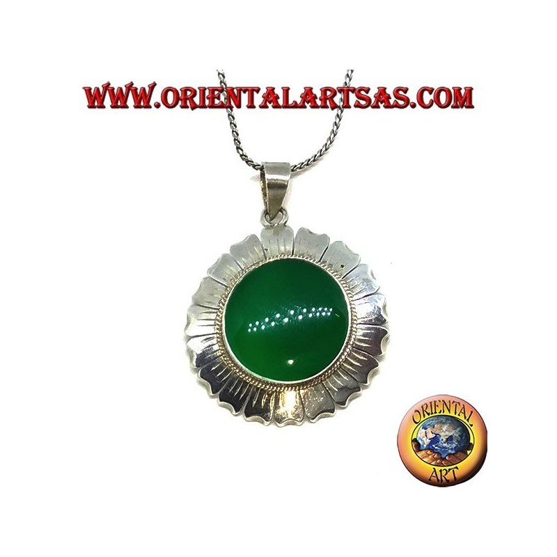Pendentif en argent en forme de fleur de marguerite et d'agate verte ronde
