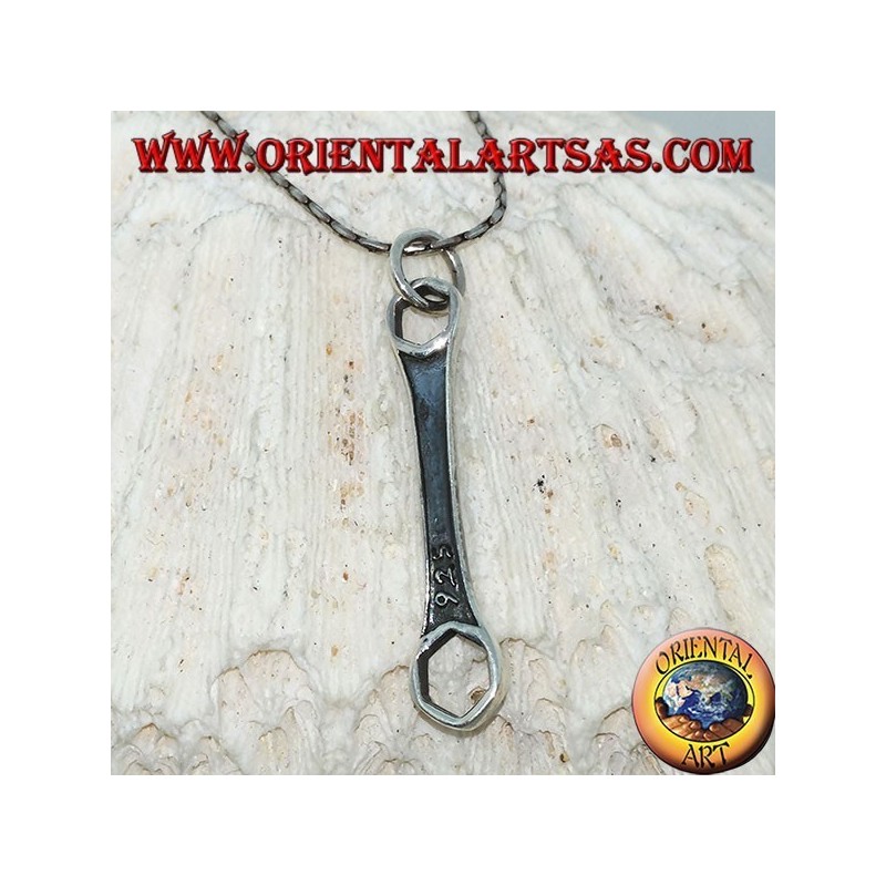 Silver pendant, mechanical hexagonal key ring