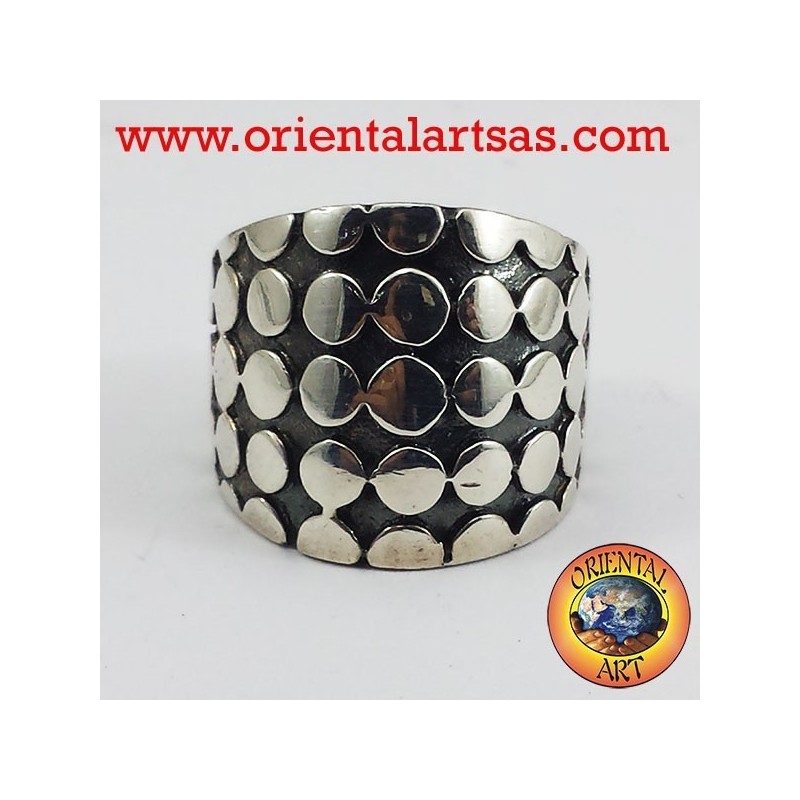 anello fascia borchiata