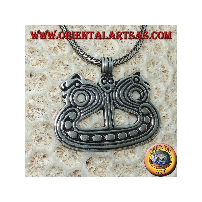 Pendant in silver ship with Viking Drakkar dragons