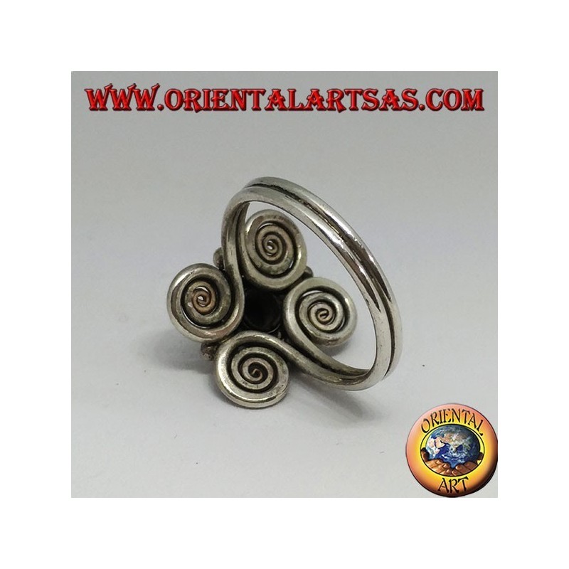 Anello in argento con onice tonda e 4 spirali  intorno