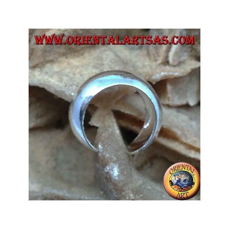 Ear Cuff Earring in silver with smooth rounded band