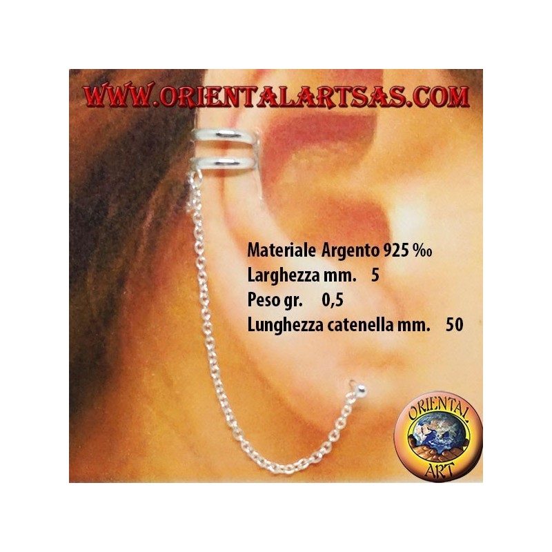 Pendiente Ear Cuff con cadena de plata, con dos círculos.