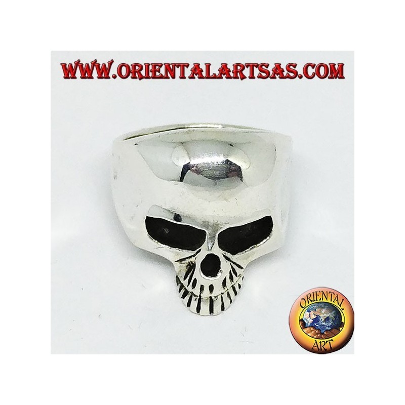 Anillo de plata, calavera sin mandíbula.