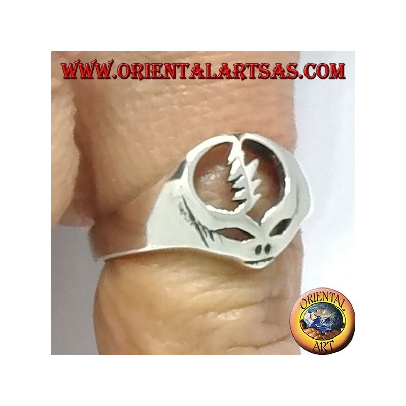 Bague en argent, crâne extraterrestre