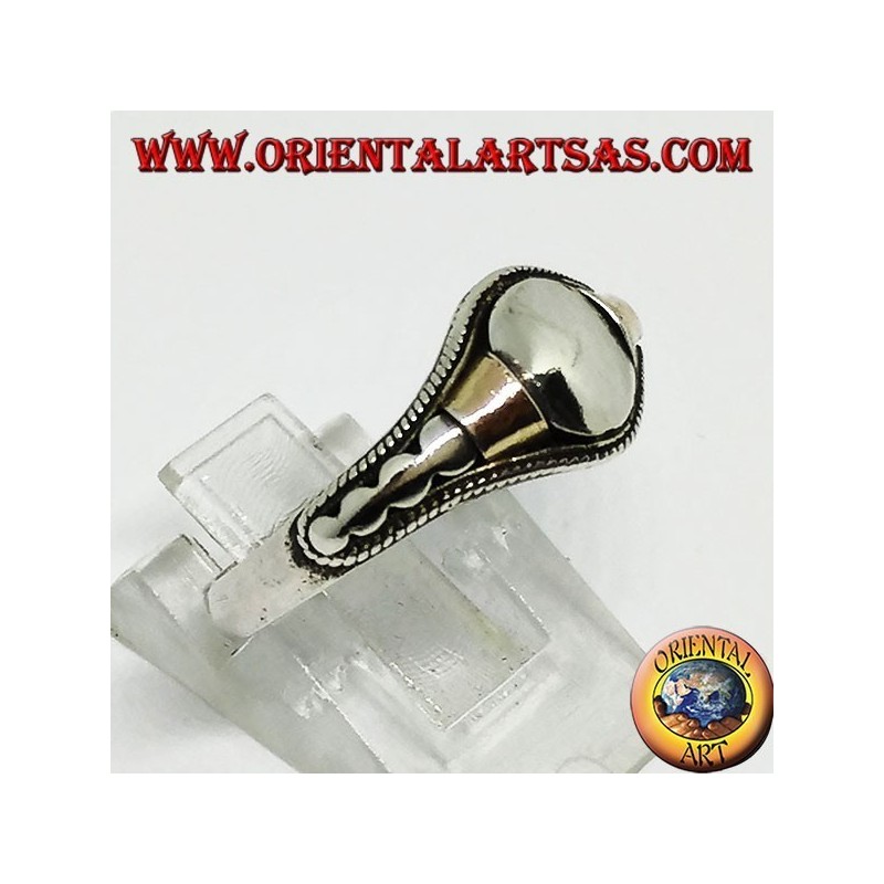 Handgearbeiteter Silberring mit 14 Karatgold-Einlagen