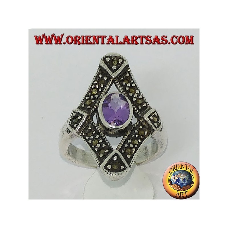Silberring in Raute mit Markasit und natürlichem ovalen Amethyst