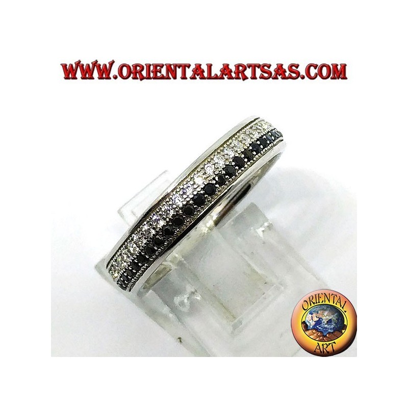 Ring aus Silber mit zwei Reihen Zirkonia, einer aus weißen Zirkonen und einer aus schwarzen Zirkonen