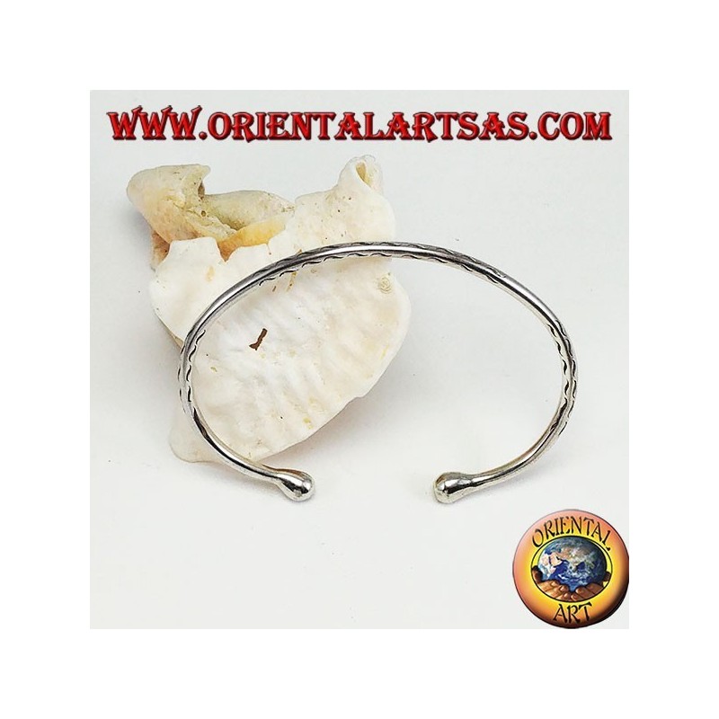 Bracelet rigide en argent, rond gravé d'ondes gravées à la main