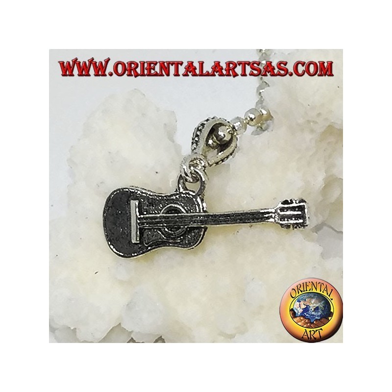Klassische silberne Anhängergitarre
