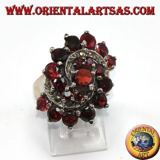 Bague vortex en argent avec 19 grenades roquettes naturelles