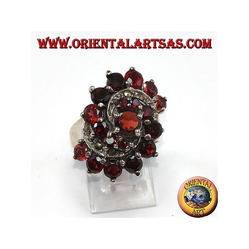 Bague vortex en argent avec 19 grenades roquettes naturelles