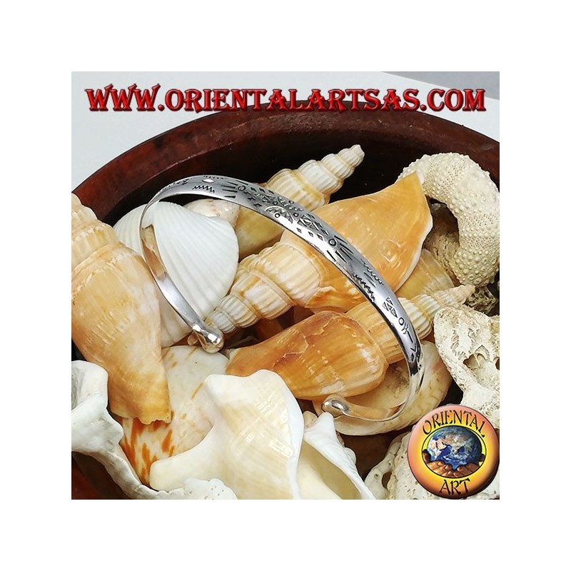 Rigid silver bracelet, engraved with handmade Maori