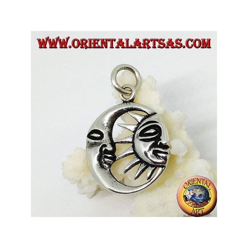 Pendentif en argent demi-soleil dans la demi-lune