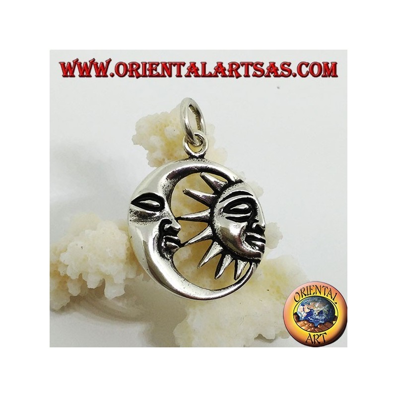 Pendentif en argent demi-soleil dans la demi-lune
