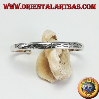 Bracciale rigido in argento,  con incisioni Balinesi fatti a mano